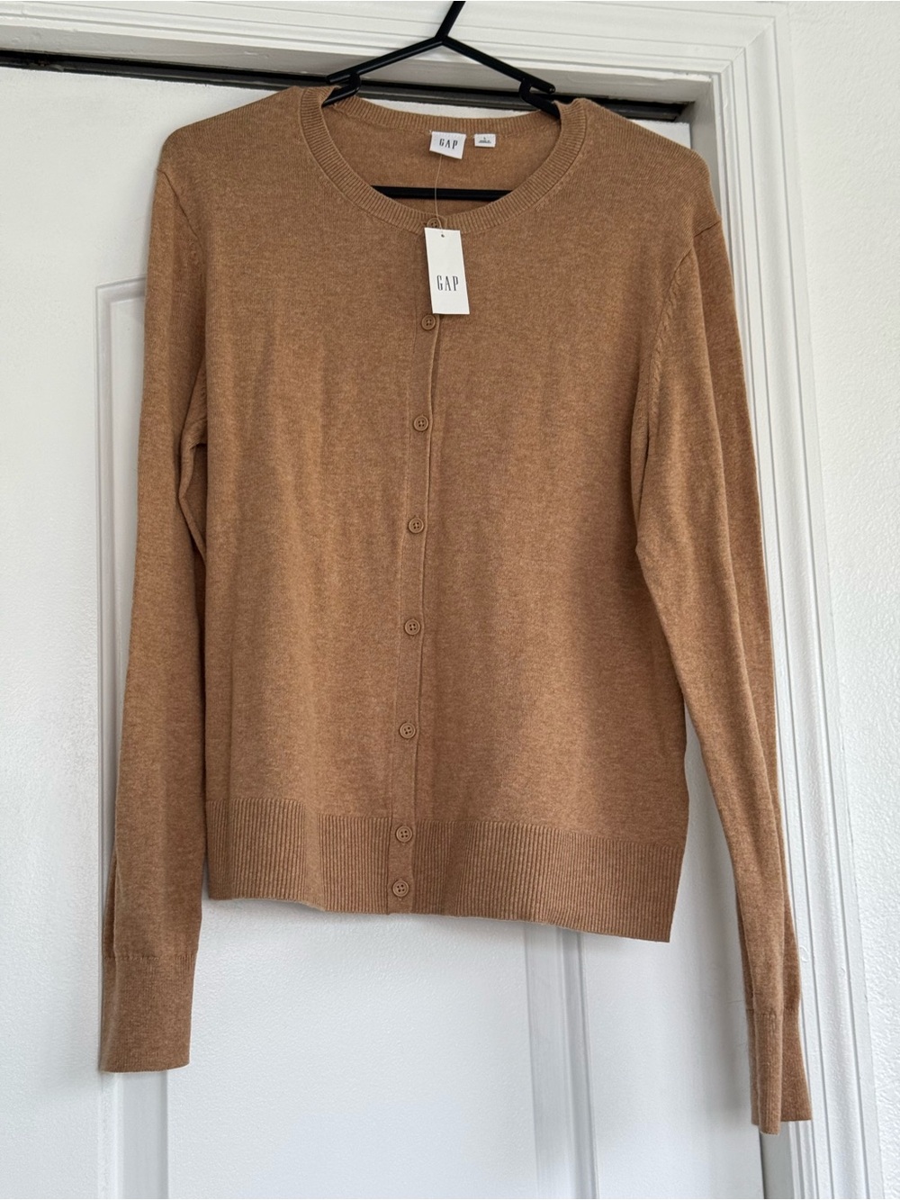 GAP Women's Camel/Tan Button-Front Crewneck Cardigan